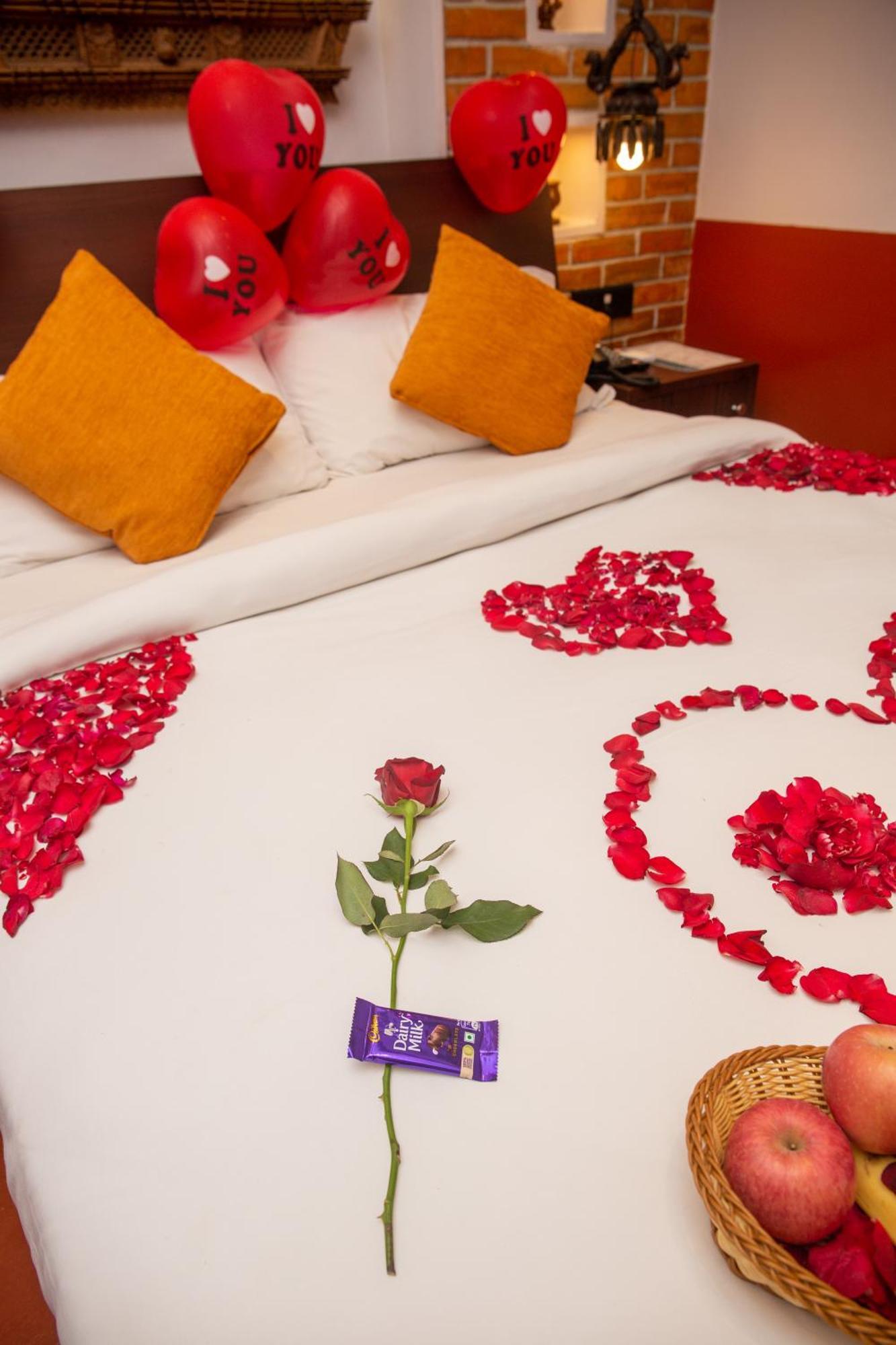 Chautari Boutique Hotel Pokhara Exterior photo