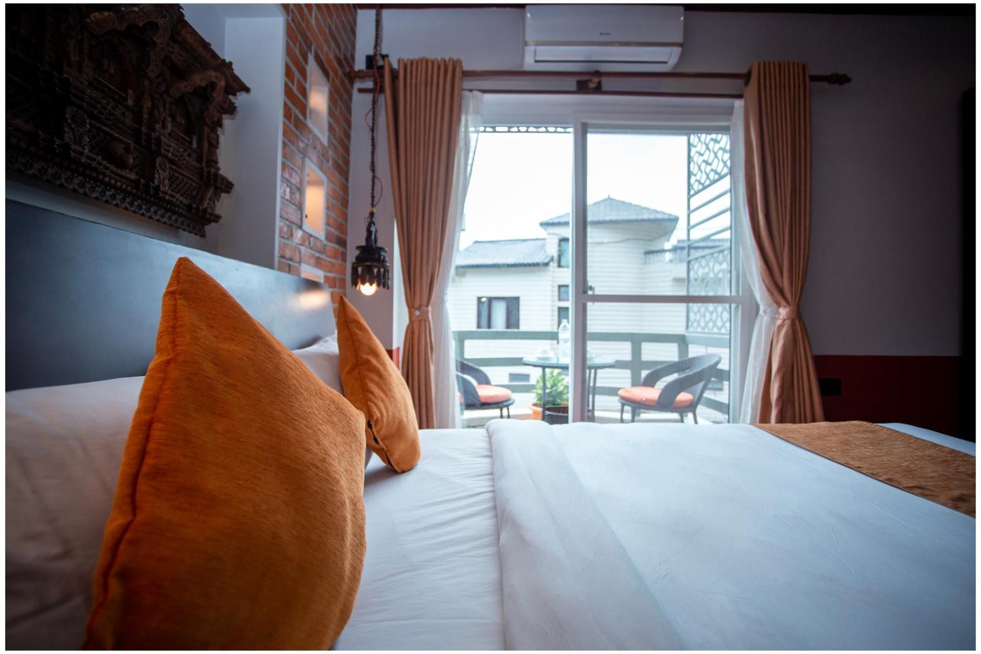 Chautari Boutique Hotel Pokhara Exterior photo