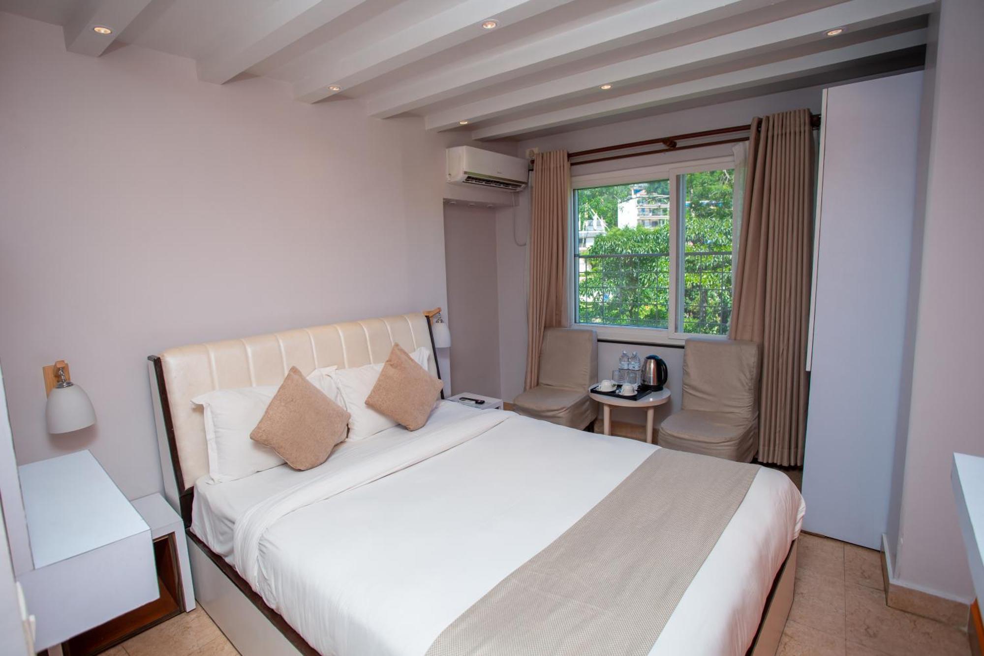 Chautari Boutique Hotel Pokhara Exterior photo