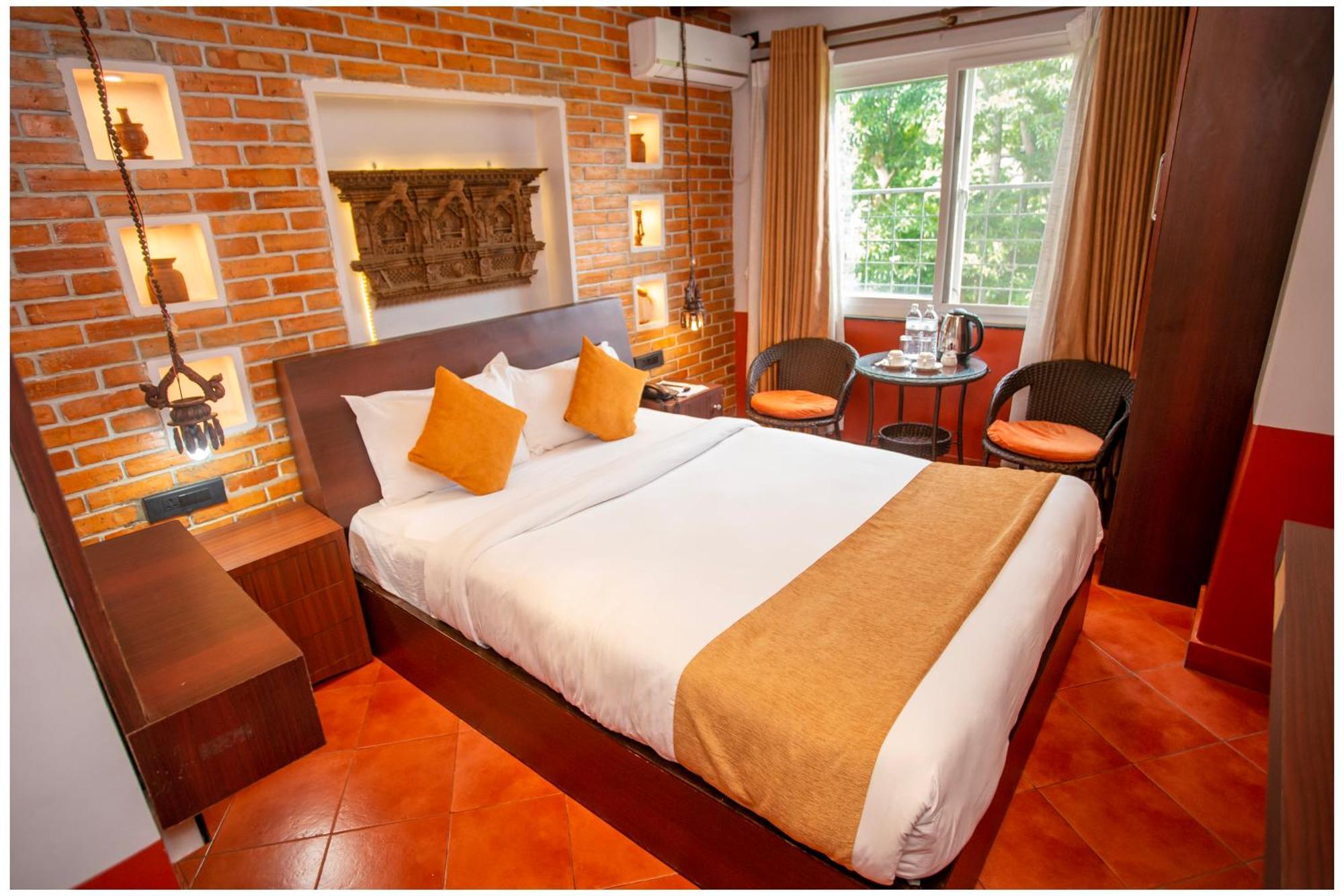 Chautari Boutique Hotel Pokhara Exterior photo