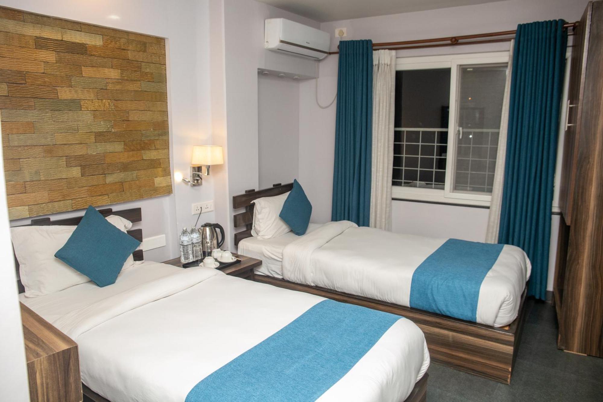 Chautari Boutique Hotel Pokhara Exterior photo