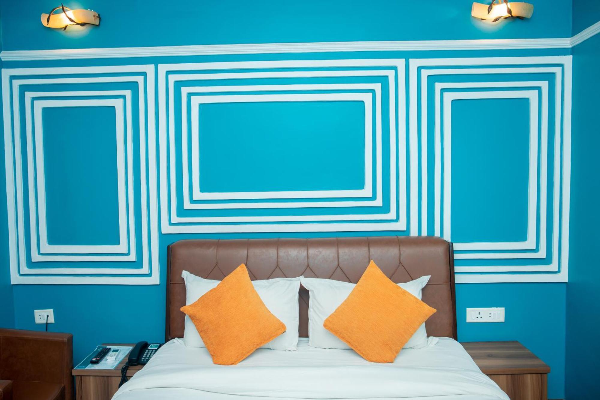 Chautari Boutique Hotel Pokhara Exterior photo